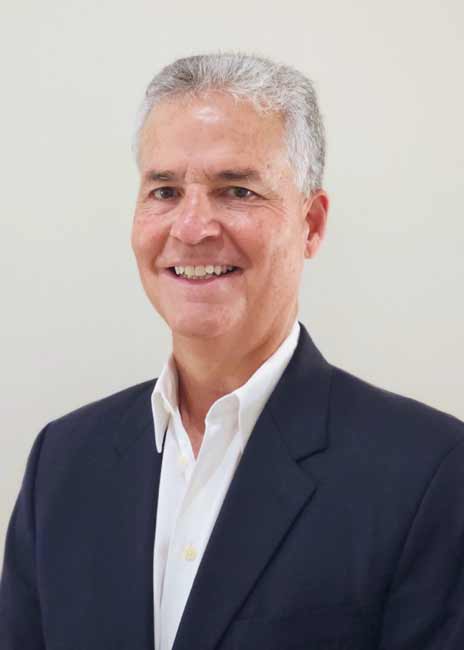 Consultant Juan Martinez 1