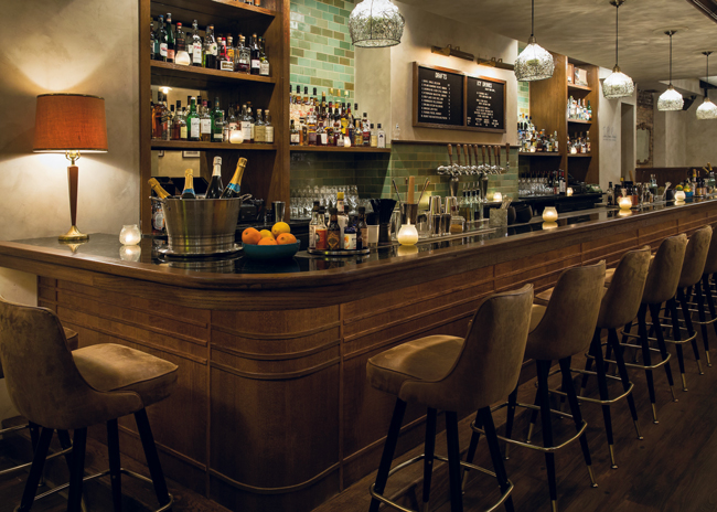 Located in Chicago’s Gold Coast neighborhood, cocktail bar Sparrow draws inspiration from Cuba circa the 1920s. This includes La Floridita, a cocktail with white rum, maraschino, lime and grapefruit.